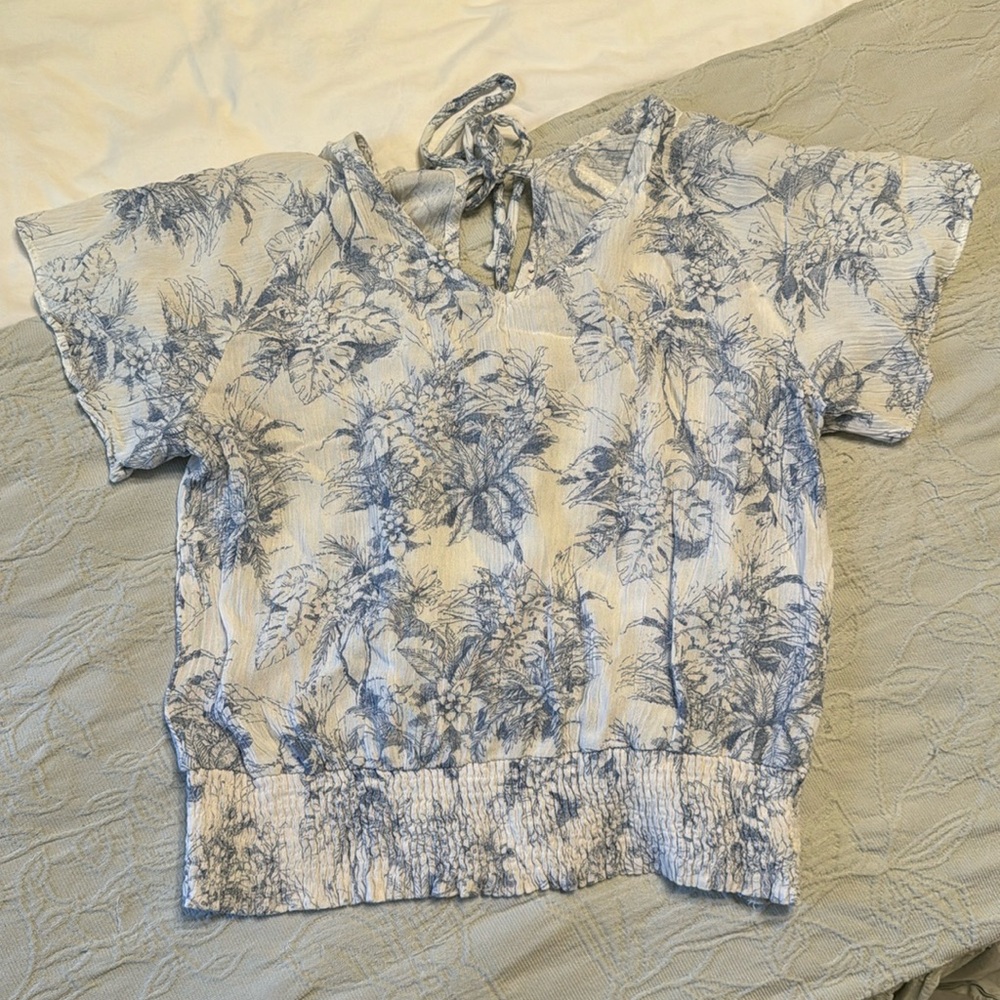 Flowy top